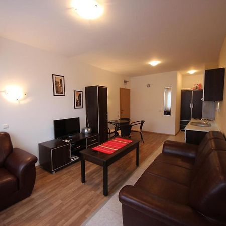 Menada Diamond Bay Apartments Sunny Beach Esterno foto