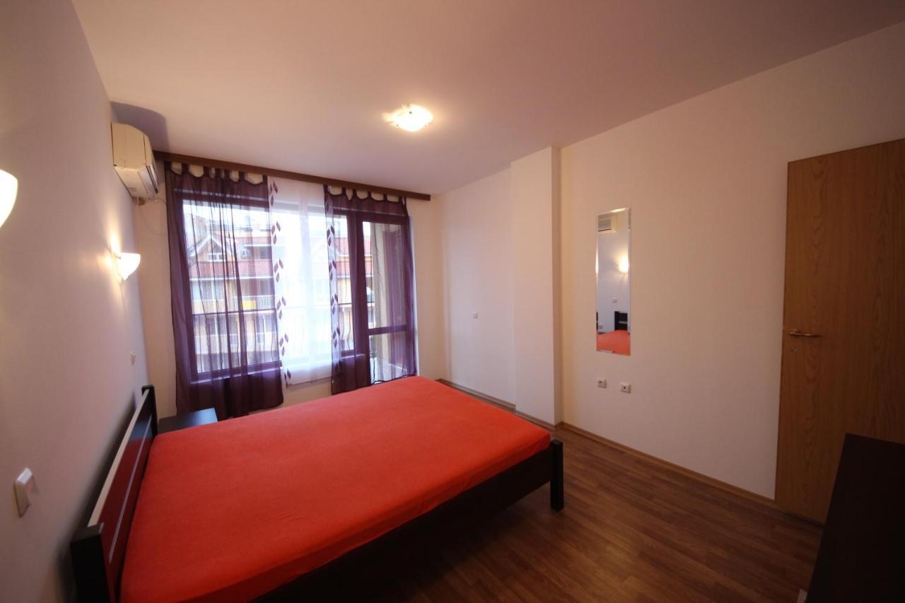 Menada Diamond Bay Apartments Sunny Beach Esterno foto