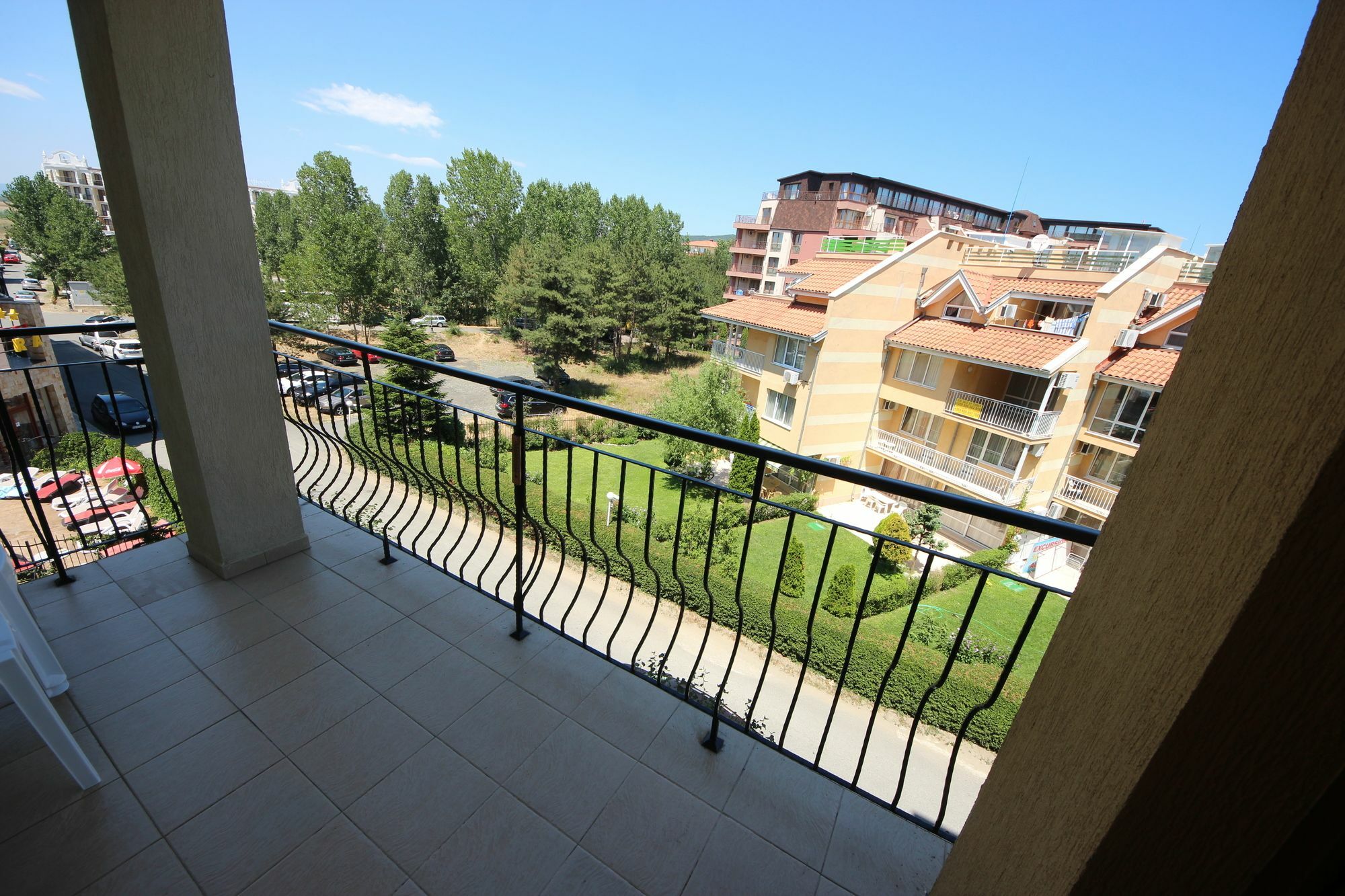 Menada Diamond Bay Apartments Sunny Beach Esterno foto
